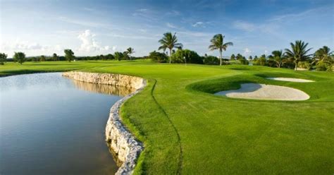 Iberostar Cancun Golf Course | GetYourGuide