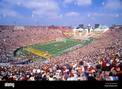 Usc Trojans Football Stadium / Our Stadium Usc Trojans Football Fighton ...