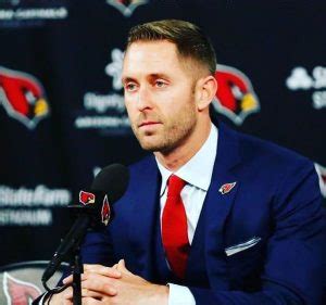 Kliff Timothy Kingsbury bio, height, weight, net worth, salary, nationality