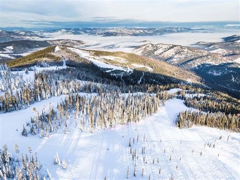 Winter in Kalispell, Montana: Vacation Ski Package at Blacktail Mountain Ski Area | Kalispell