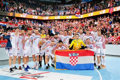 Croatian EHF team 2020 | Croatia, Basketball court, Croatian