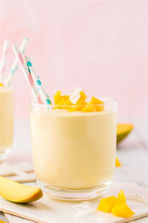 Mango Coconut Smoothie • Pancake Recipes