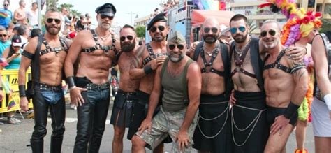 Gay Pride Maspalomas 2025 hete jongens en een geweldige parade!