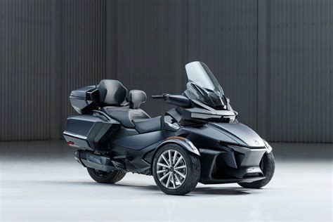 15 Best Three Wheel Motorcycle For Adults (2023 List)