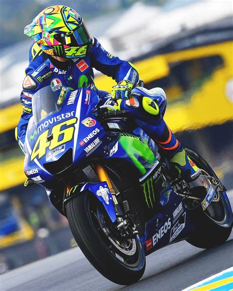 Valentino Rossi. Motorsport & Stuff MotoGP, Yamaha, Moto, VR46 ...