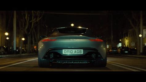 Spectre car chase - YouTube