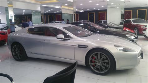 This Is the Best Feature Of The Aston Martin Rapide