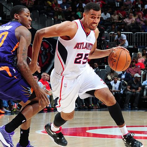 Thabo Sefolosha Injury: Updates on Hawks SF's Recovery from Leg Surgery | News, Scores ...