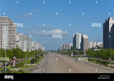 Satellite town, apartment blocks beside empty streets, Pjongjang, North ...