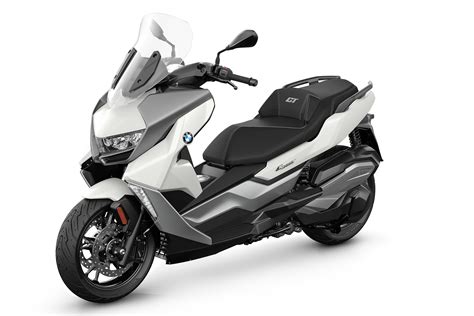 2022 BMW C 400 GT First Look (7 Fast Facts – Urban Mobility Scooter) - GearOpen.com