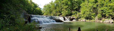 Swim in Serene Water at These Lake Jocassee Camping Sites