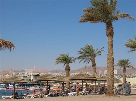 My 5 Favorite Beaches in Eilat and Why I Love Them - Backpack Israel