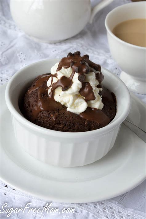 1 Minute Sugar-Free Chocolate Mug Cake {Low Carb, Keto, Dairy Free & Gluten Free} - Sugar-Free Mom