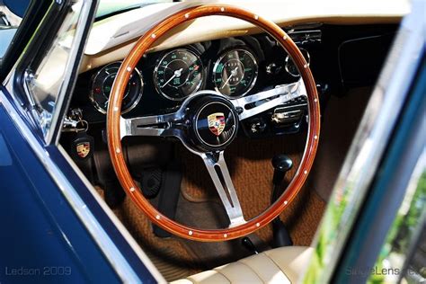 Porsche-356-interior