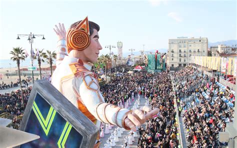 Carnevale di Viareggio 2023: date e programma - Italia.it