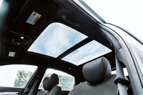 10 Best Cars with a Panoramic Sunroof (And 5 Reasons to Avoid Them) – Autowise