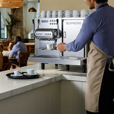 NESPRESSO AGUILA 220 | Professional Machines | Nespresso™ South Africa