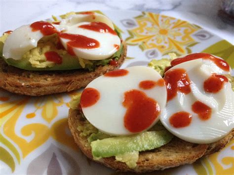 The Full Plate Blog: avocado toasts with hard-boiled eggs and sriracha