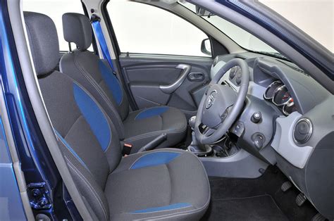 Dacia Duster 2009-2018 interior | Autocar