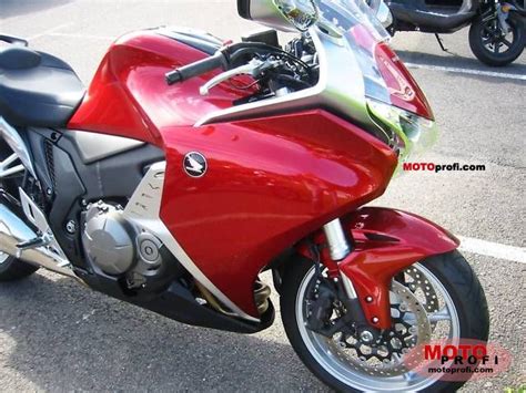 Honda VFR1200F 2010 Specs and Photos