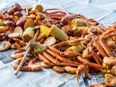 Low Country Boil Recipe Old Bay With Crab Legs | Besto Blog