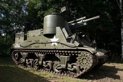 Rolling Thunder - 30 Awesome Photos of the M7 Priest Self-Propelled Gun