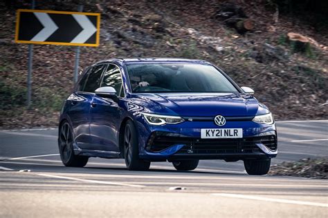 2021 VW Golf R Performance Pack (Mk8) | Review - PistonHeads UK