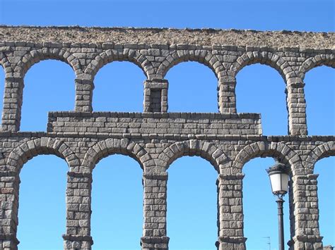 Segovia Aqueduct (Segovia, 80) | Structurae