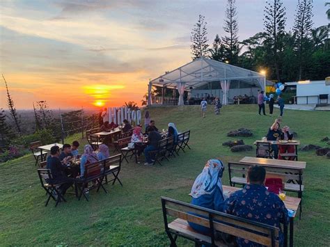 Hilltop Cuisine Kota Warisan, Port Makan Baru Di Sepang. Pakej Sunset View. | Blog Sihatimerahjambu