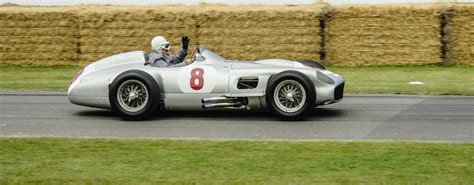 Legend driver Stirling Moss passes away at age 90 | Rare Car Network