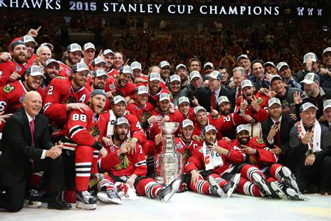 Blackhawks shutout Lightning, win 2015 Stanley Cup – The Sundial