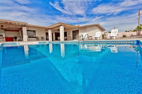 Havasu Rentals - Rooms & Amenities