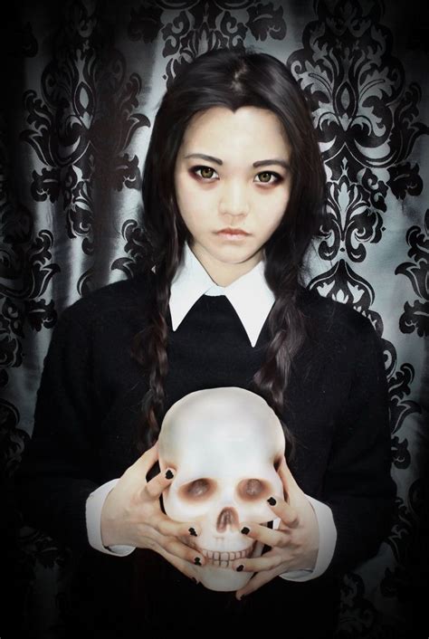 Wednesday Addams by Aakiyo on deviantART | Wednesday addams cosplay, Halloween cosplay, Cosplay