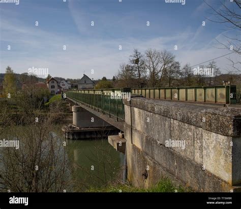 River aisne hi-res stock photography and images - Alamy