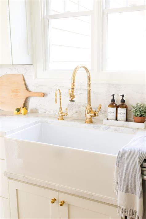 Fireclay Sink - Everything You Need to Know | Amelia Lawrence