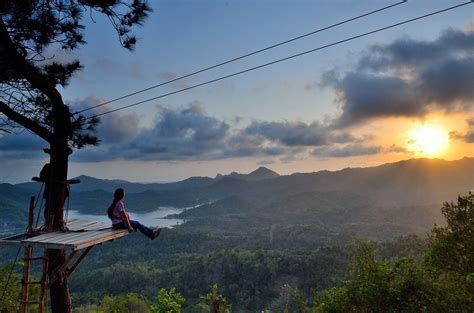 KELUAR RUMAH MEN!!: Desa Wisata Kalibiru - Yogyakarta