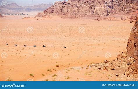 Safari at Wadi Rum Desert in Jordan Stock Image - Image of scenery, mountain: 11633509