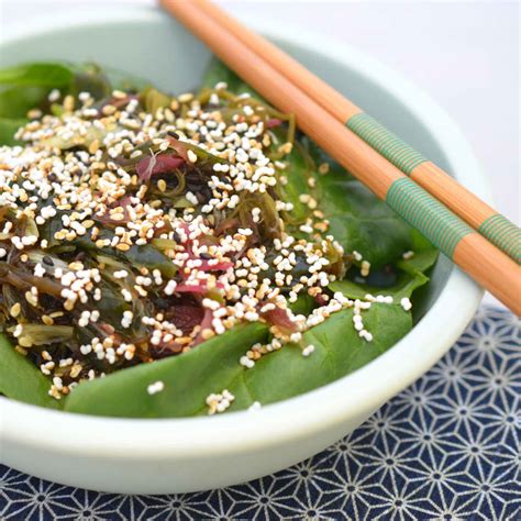 Recipe: Seaweed Salad with Popped Amaranth & Sesame | Kitchn