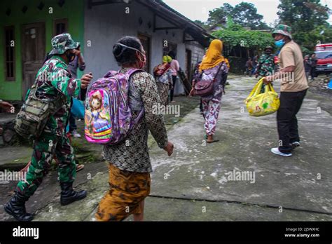 Sleman, Yogyakarta, Indonesia. 26th Apr, 2022. Residents of the slopes of Mount Merapi were ...