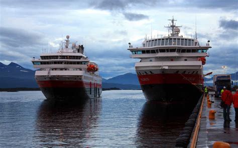 Croisières MS Nordlys Hurtigruten : photos, vidéo, prix, itinéraires