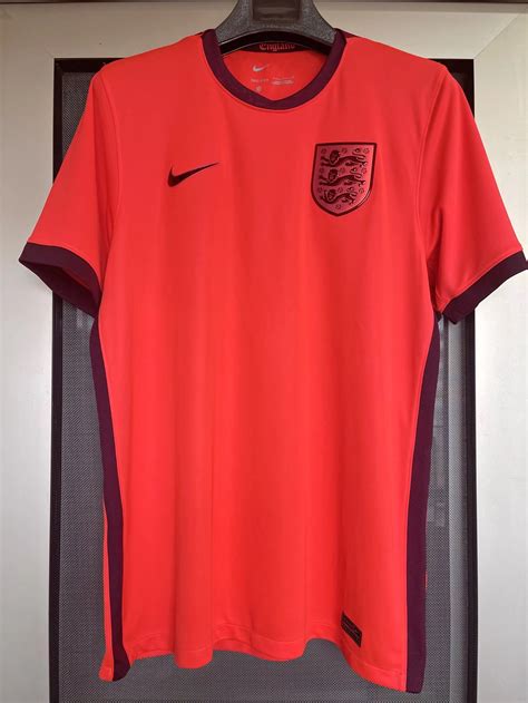 2022-2023 England away jersey