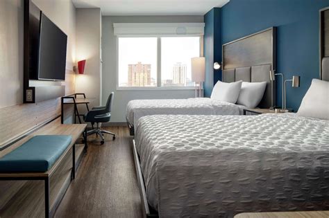 Tru by Hilton Denver, CO Hotel (Denver (CO)) - Deals, Photos & Reviews