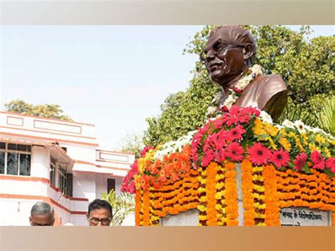 Former Bihar CM Karpoori Thakur to be awarded Bharat Ratna posthumously