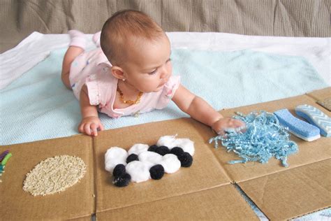 8 DIY baby toys (to help develop eye-hand coordination) - Kid Activities with Alexa