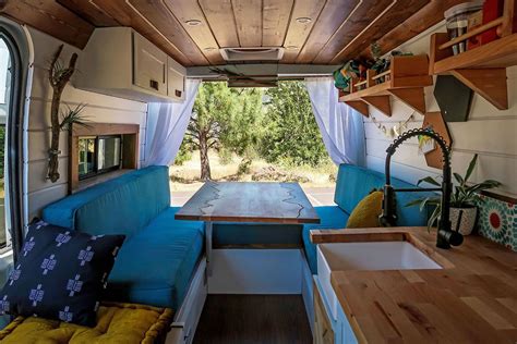 opruiming > buy a converted camper van