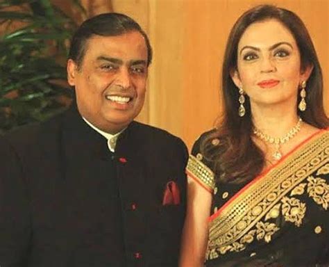 Unseen Pics From Nita And Mukesh Ambani's Wedding In 1985 | HerZindagi