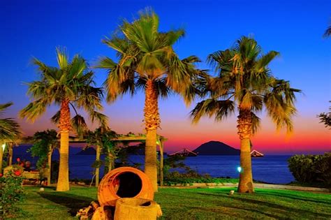 Turgutreis Sunset, Bodrum Turkey - Bodrum Travel Guide Turkey