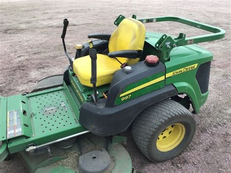 2013 John Deere 997 - Zero-Turn Mowers - John Deere MachineFinder