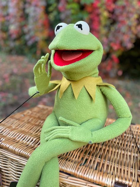 Kermit the Frog Puppet Replica Hand Puppet Muppet, 1:1 Professional Hand Made - Etsy