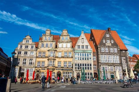 Explore the Charm of Historic Bremen, Germany